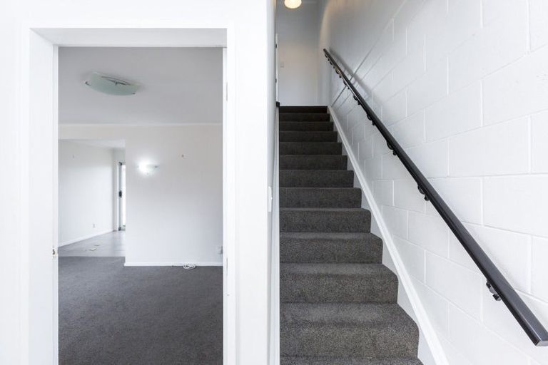 Photo of property in 5/11 John Street, Trentham, Upper Hutt, 5018