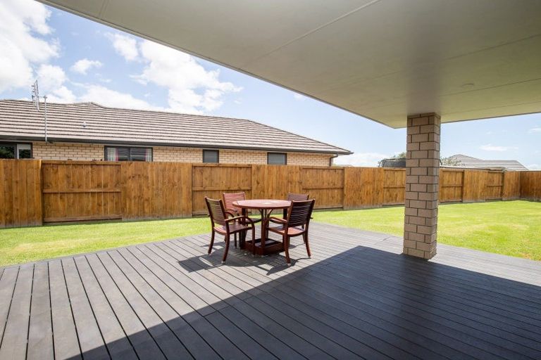 Photo of property in 18 Costello Drive, Ngatea, 3503