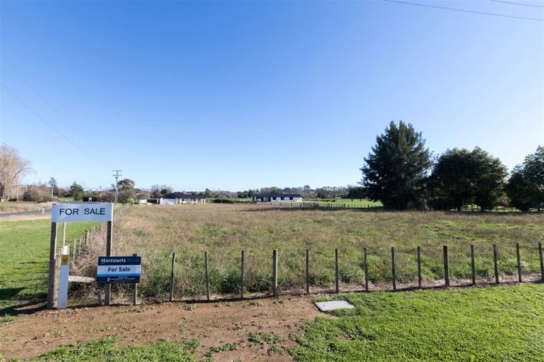 Photo of property in 2/1 Lowe Road, Rukuhia, Hamilton, 3282