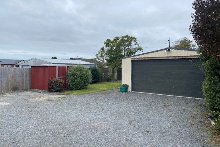 Photo of property in 88 Olliviers Road, Phillipstown, Christchurch, 8011