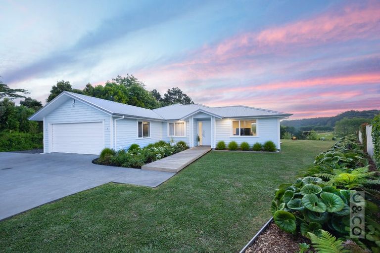 Photo of property in 43 Awatiro Drive, Kaukapakapa, 0871