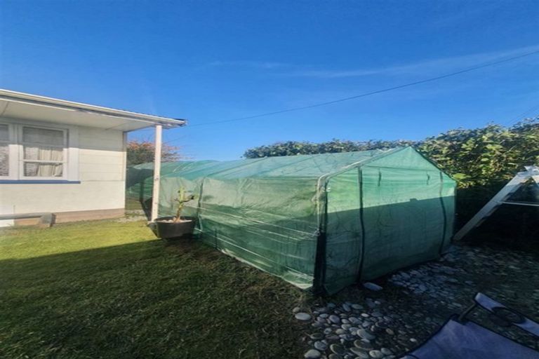 Photo of property in 26 Bentham Street, Westport, 7825