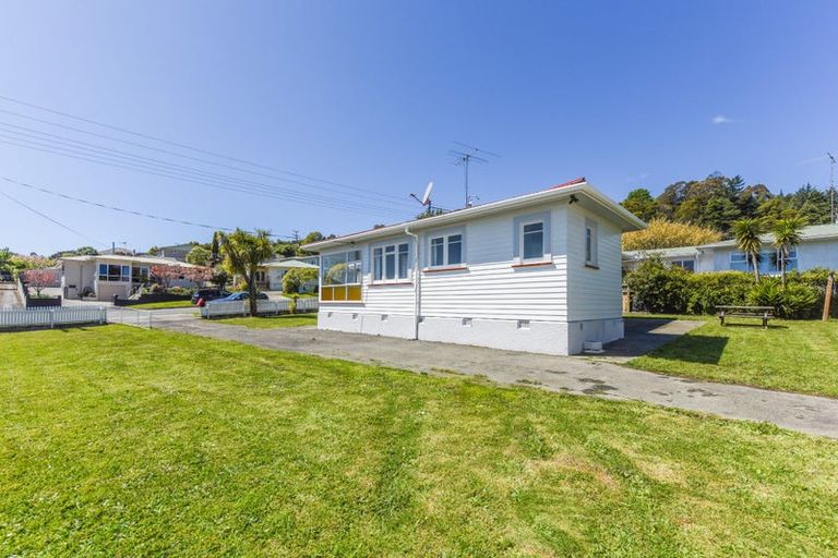 Photo of property in 48 Marsden Road, Stoke, Nelson, 7011