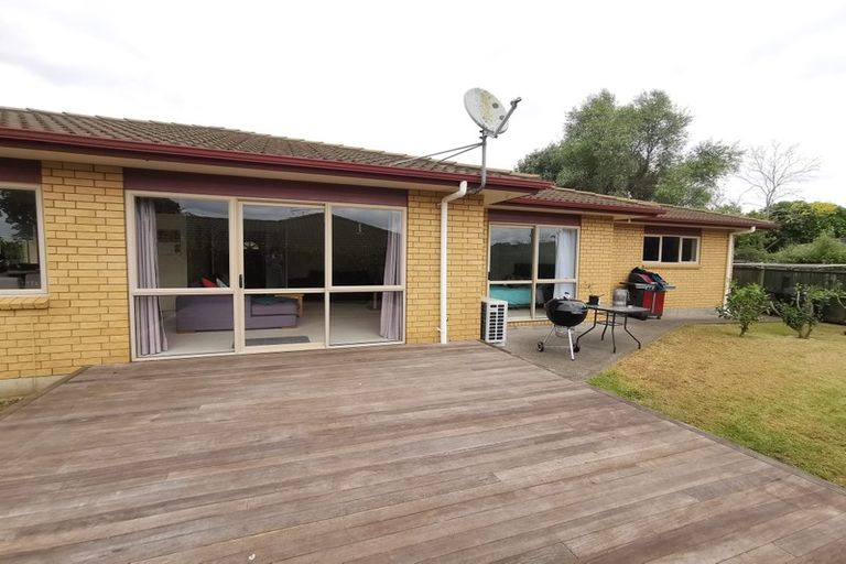 Photo of property in 49 Crawford Avenue, Mangere Bridge, Auckland, 2022