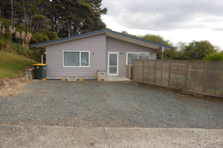 Photo of property in 12 Leveloff Road, Paremoremo, Auckland, 0632