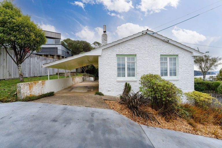 Photo of property in 21 Jane Street, Macandrew Bay, Dunedin, 9014