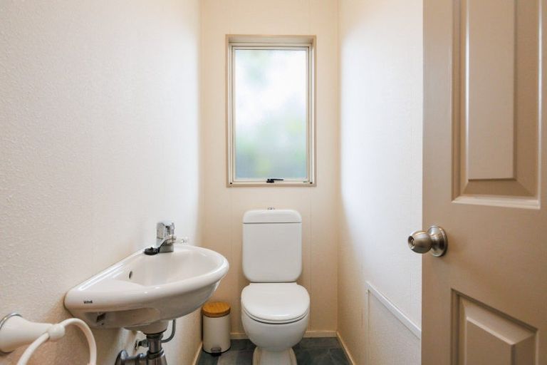 Photo of property in 38 East Street, Feilding, 4702