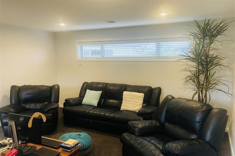 Photo of property in 9 Taranui Way, Paraparaumu Beach, Paraparaumu, 5032