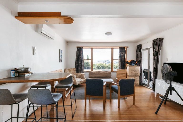 Photo of property in 590 Maunganui Road, Mount Maunganui, 3116