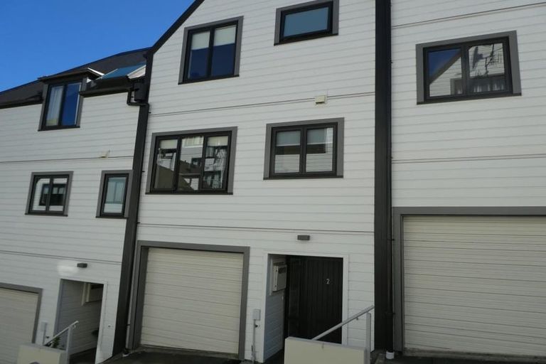 Photo of property in 2/240 The Terrace, Wellington Central, Wellington, 6011