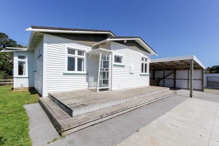 Photo of property in 21a Calgher Avenue, Waitara, 4320