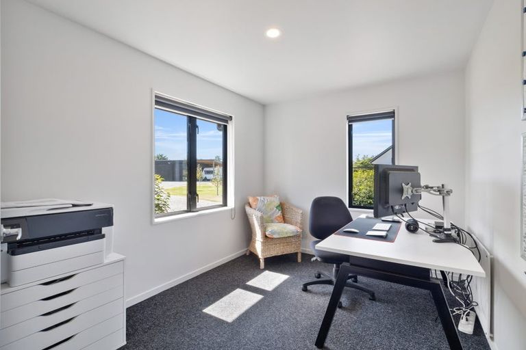 Photo of property in 4 Joshua Place, West Melton, Christchurch, 7675