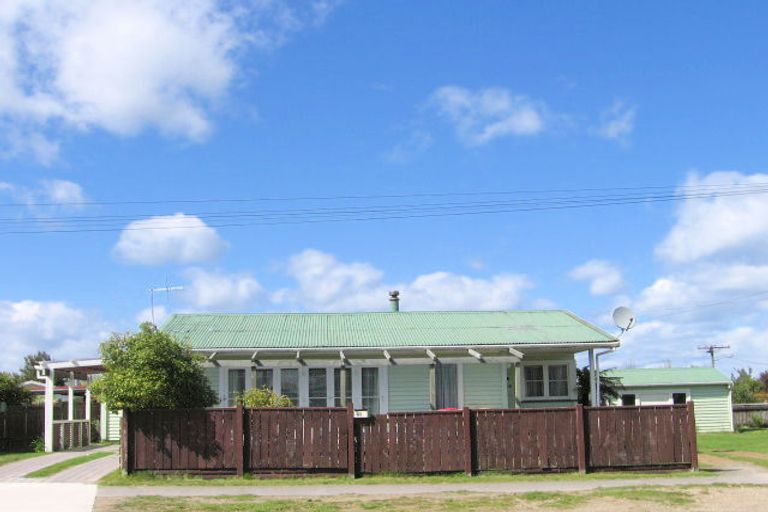 Photo of property in 19 Rangatira Street, Taupo, 3330