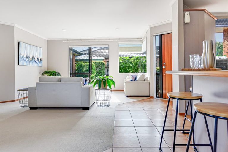 Photo of property in 7 Kirk Close, Rototuna, Hamilton, 3210