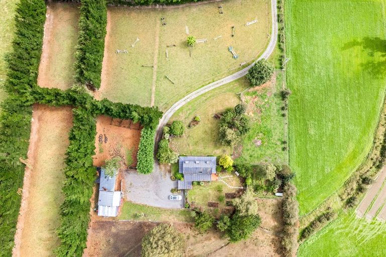 Photo of property in 51 Victoria Street, Oxford, 7430