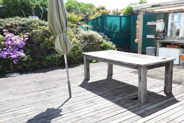 Photo of property in 28 Nasmyth Street, Kakanui, Oamaru, 9495