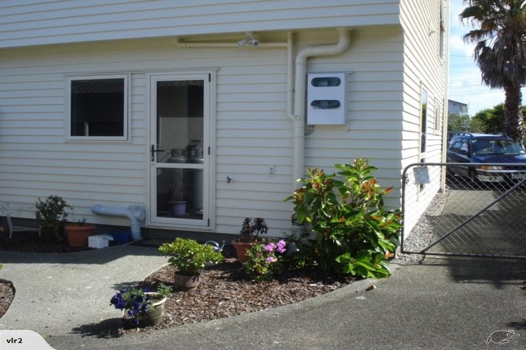 Photo of property in 1409 Whangaparaoa Road, Army Bay, Whangaparaoa, 0930