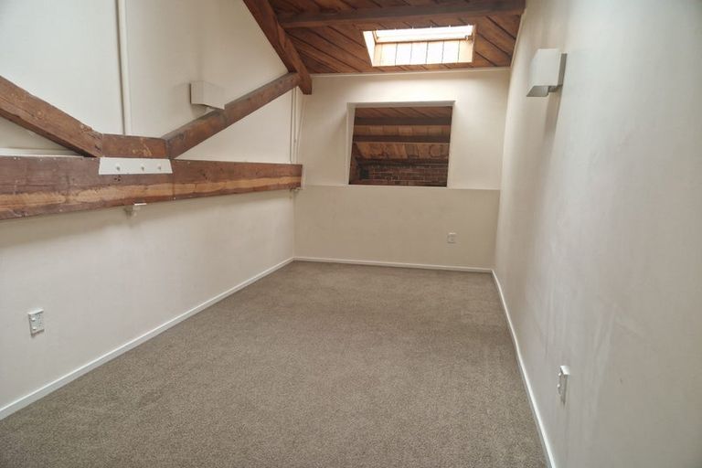 Photo of property in Maison Cabriole Building, 3/60 Courtenay Place, Te Aro, Wellington, 6011