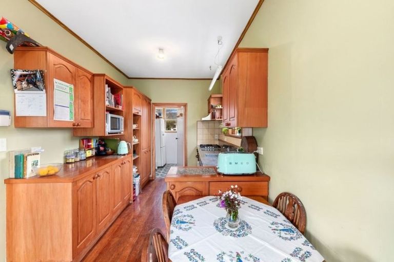 Photo of property in 17 Taita Drive, Boulcott, Lower Hutt, 5011