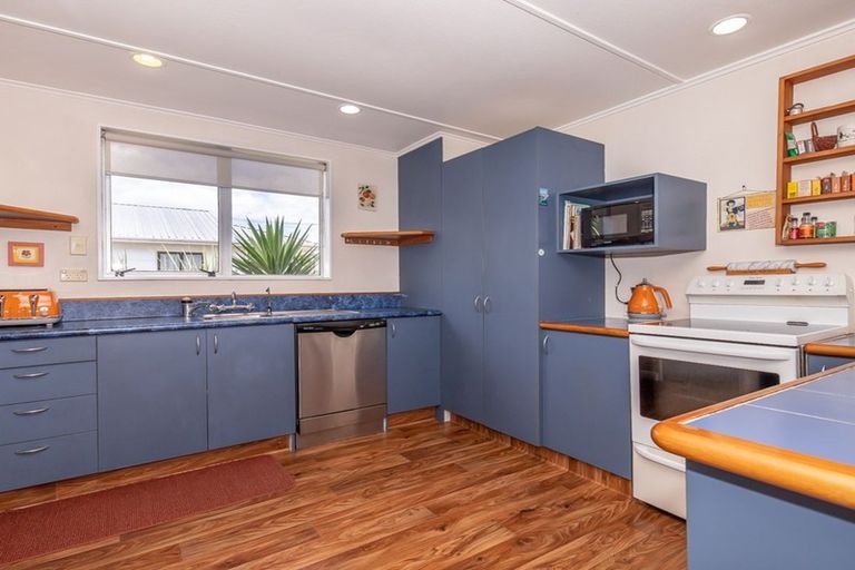 Photo of property in 79 Russell Street, Westport, 7825