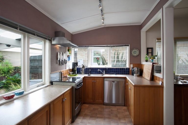 Photo of property in 10 Weld Street, Cambridge, 3434