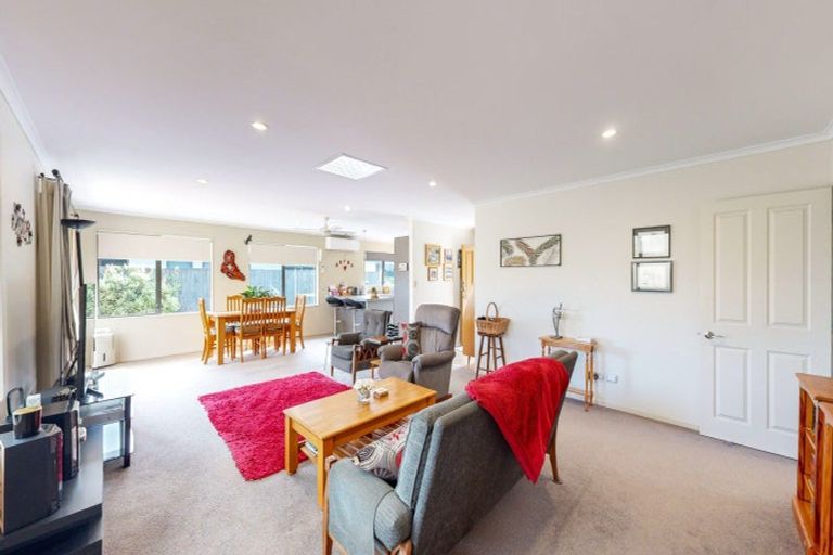 Photo of property in 10 Merrimana Drive, Thames, 3500