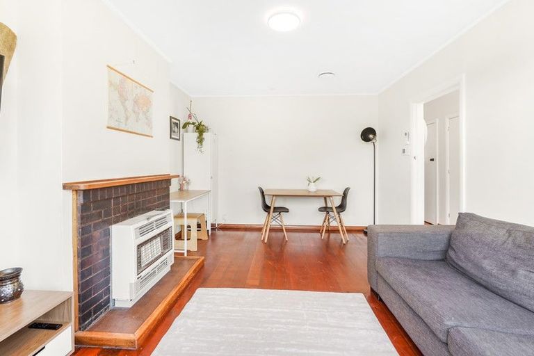 Photo of property in 6 Graham Street, Hamilton East, Hamilton, 3216