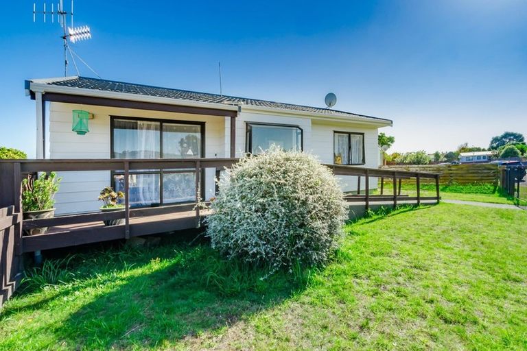 Photo of property in 17a Pukeko Street, Paraparaumu, 5032