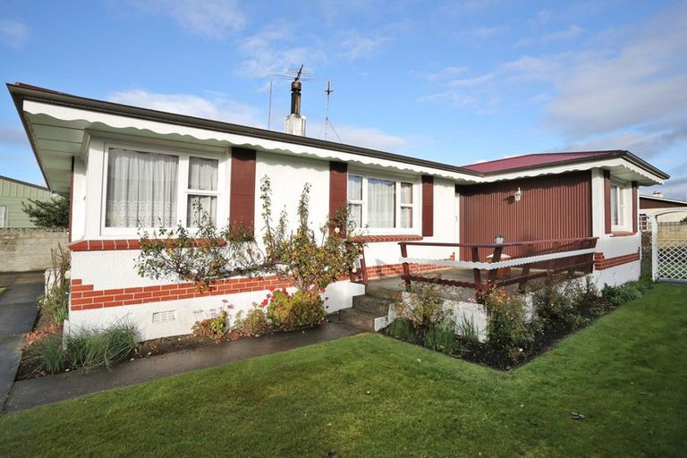 Photo of property in 6 Pine Crescent, Hargest, Invercargill, 9810