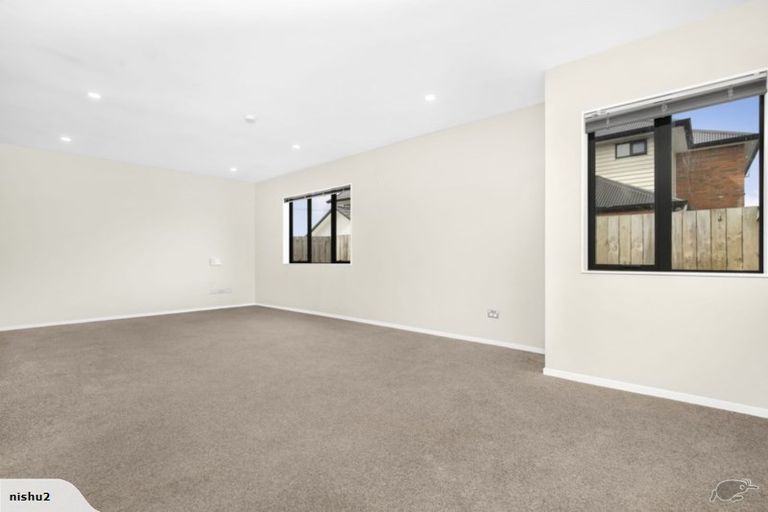 Photo of property in 53 Tarapiroe Avenue, Takanini, 2112
