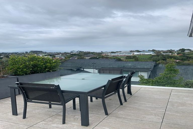 Photo of property in 1/42 Sunrise Avenue, Mairangi Bay, Auckland, 0630