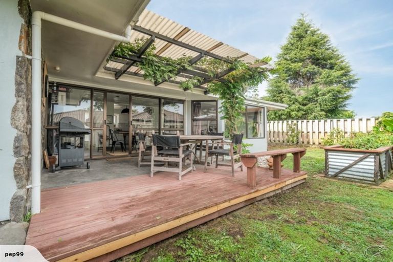 Photo of property in 287 Welcome Bay Road, Welcome Bay, Tauranga, 3112