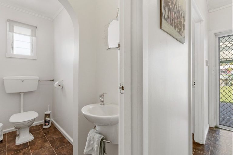 Photo of property in 140 Nelson Crescent, Napier South, Napier, 4110