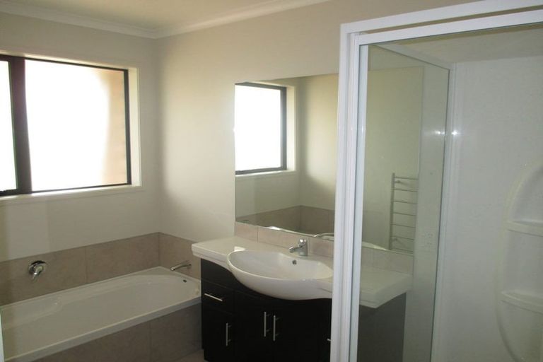 Photo of property in 16 Tennille Street, Flagstaff, Hamilton, 3210