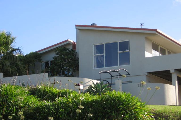 Photo of property in 224 Beach Road, Campbells Bay, Auckland, 0630