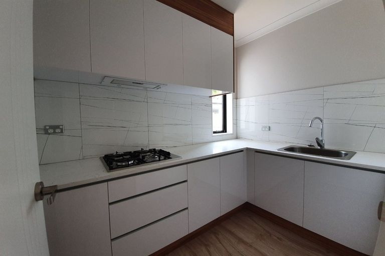 Photo of property in 70 Castlebane Drive, Flat Bush, Auckland, 2019