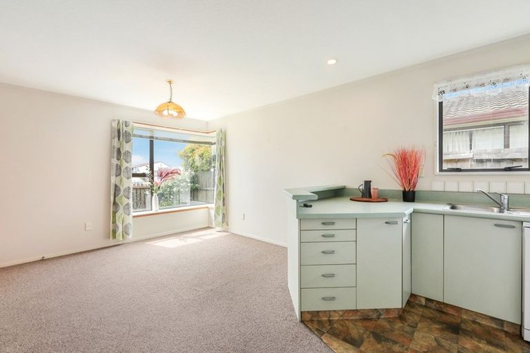 Photo of property in 147a Clarence Street, Riccarton, Christchurch, 8011