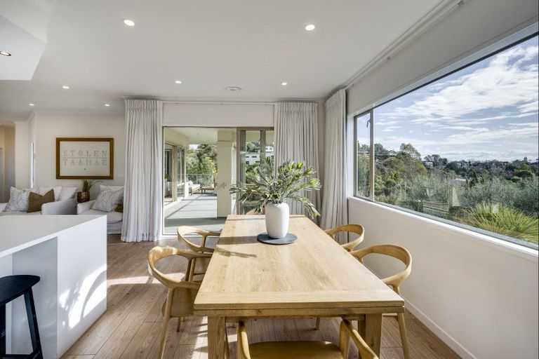 Photo of property in 6 Burbury Ridge, Havelock North, 4130