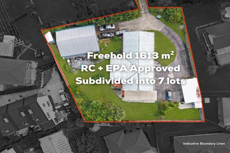 Photo of property in 131 Waimumu Road, Massey, Auckland, 0614