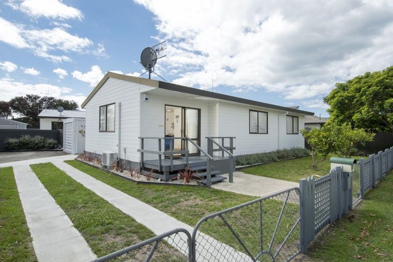 Photo of property in 25a Doncaster Drive, Papamoa Beach, Papamoa, 3118