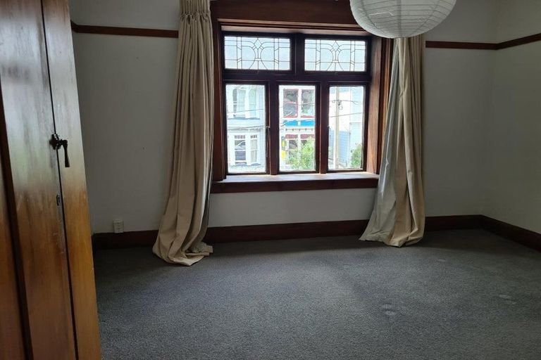 Photo of property in 14 Elizabeth Street, Mount Victoria, Wellington, 6011
