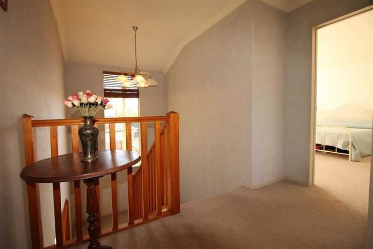 Photo of property in 44a Selwyn Road, Cockle Bay, Auckland, 2014