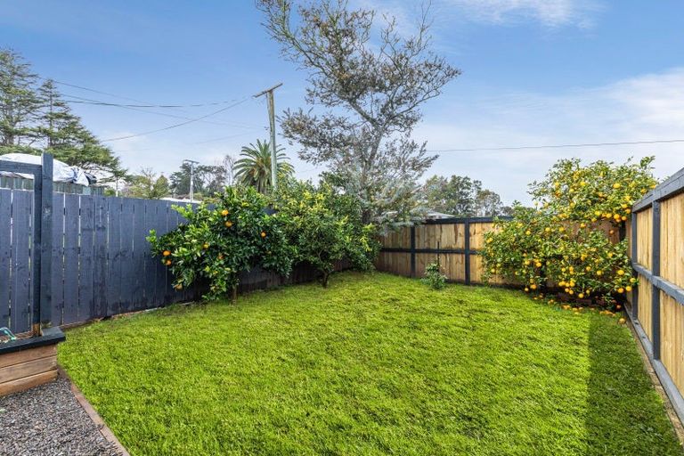 Photo of property in 4 Red Hill Road, Red Hill, Papakura, 2110
