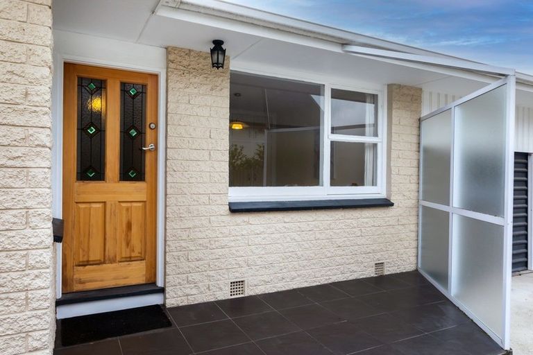 Photo of property in 2/30 Gordon Avenue, St Albans, Christchurch, 8014