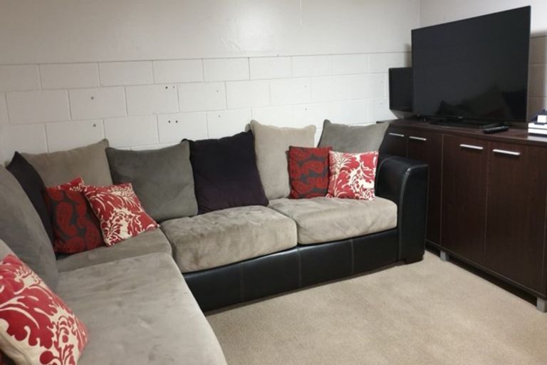 Photo of property in 482 Devon Street East, Strandon, New Plymouth, 4312