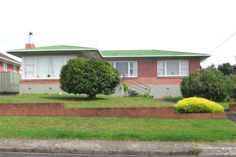 Photo of property in 53 Ranui Avenue, Ranui, Auckland, 0612