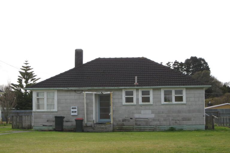 Photo of property in 8 Ajax Street, Stratford, 4332