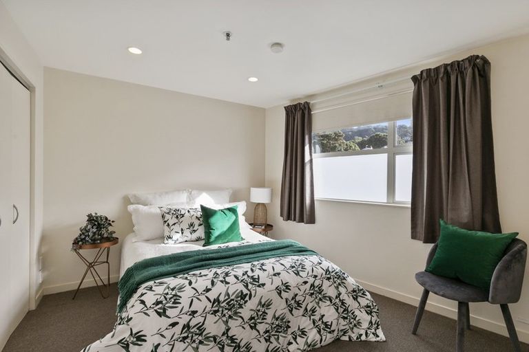 Photo of property in 201 Tasman Street, Mount Cook, Wellington, 6021