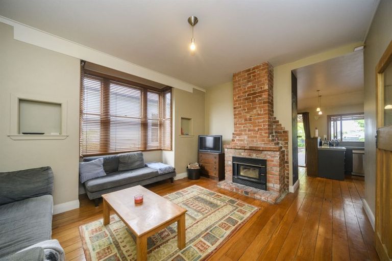 Photo of property in 16 Waldegrave Street, Palmerston North, 4410