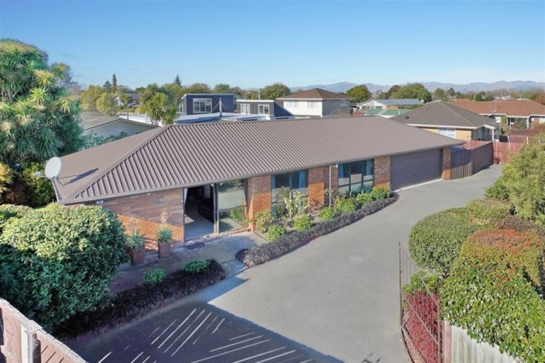 Photo of property in 22 Wanaka Place, Mairehau, Christchurch, 8052